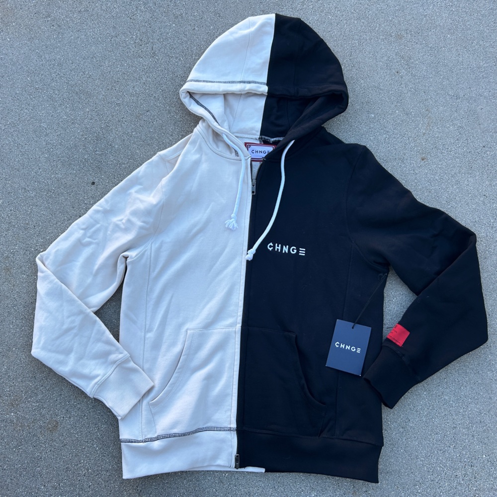 CHNGE Two-Tone Black and White Hoodie Size Small